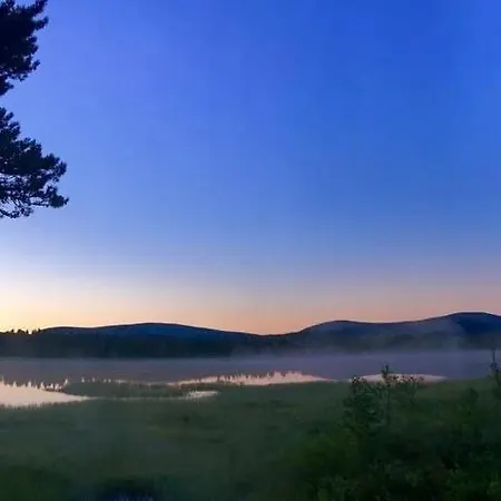 Kaupinmaja, Yllaes, Aekaeslompolo, Lapland - Log With And Fell Scenery Äkäslompolo