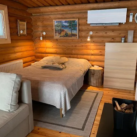 Kaupinmaja, Yllaes, Aekaeslompolo, Lapland - Log With And Fell Scenery Äkäslompolo