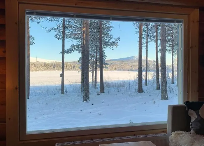 Kaupinmaja, Ylläs, äkäslompolo, Lapland - Log With Lake&fell Scenery * Äkäslompolo