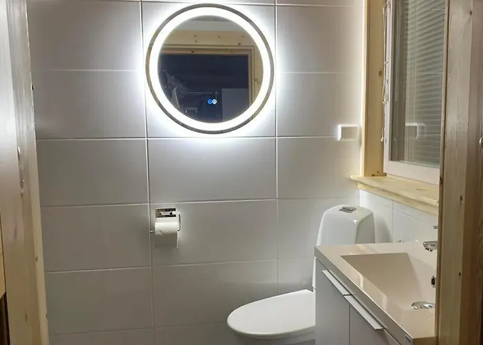 Kaupinmaja, Yllaes, Aekaeslompolo, Lapland - Log With And Fell Scenery Äkäslompolo