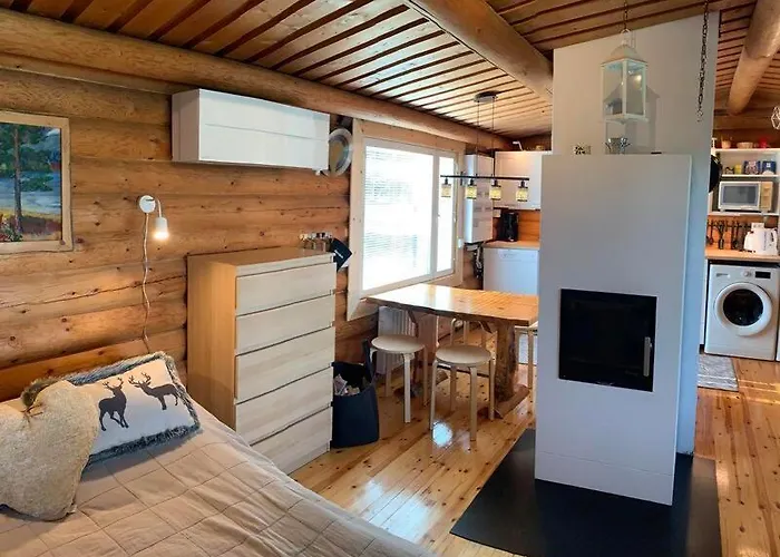 Kaupinmaja, Yllaes, Aekaeslompolo, Lapland - Log With And Fell Scenery Appartamento